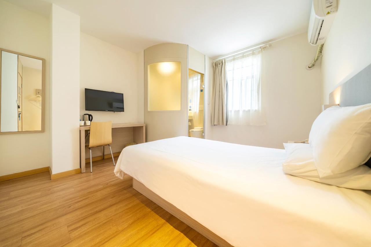 Hotel Hanting Hongqiao Hub Railway Station Shanghai
